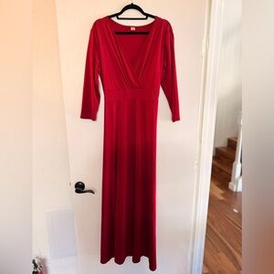 Red V-Neck Long Sleeve Maxi Dress